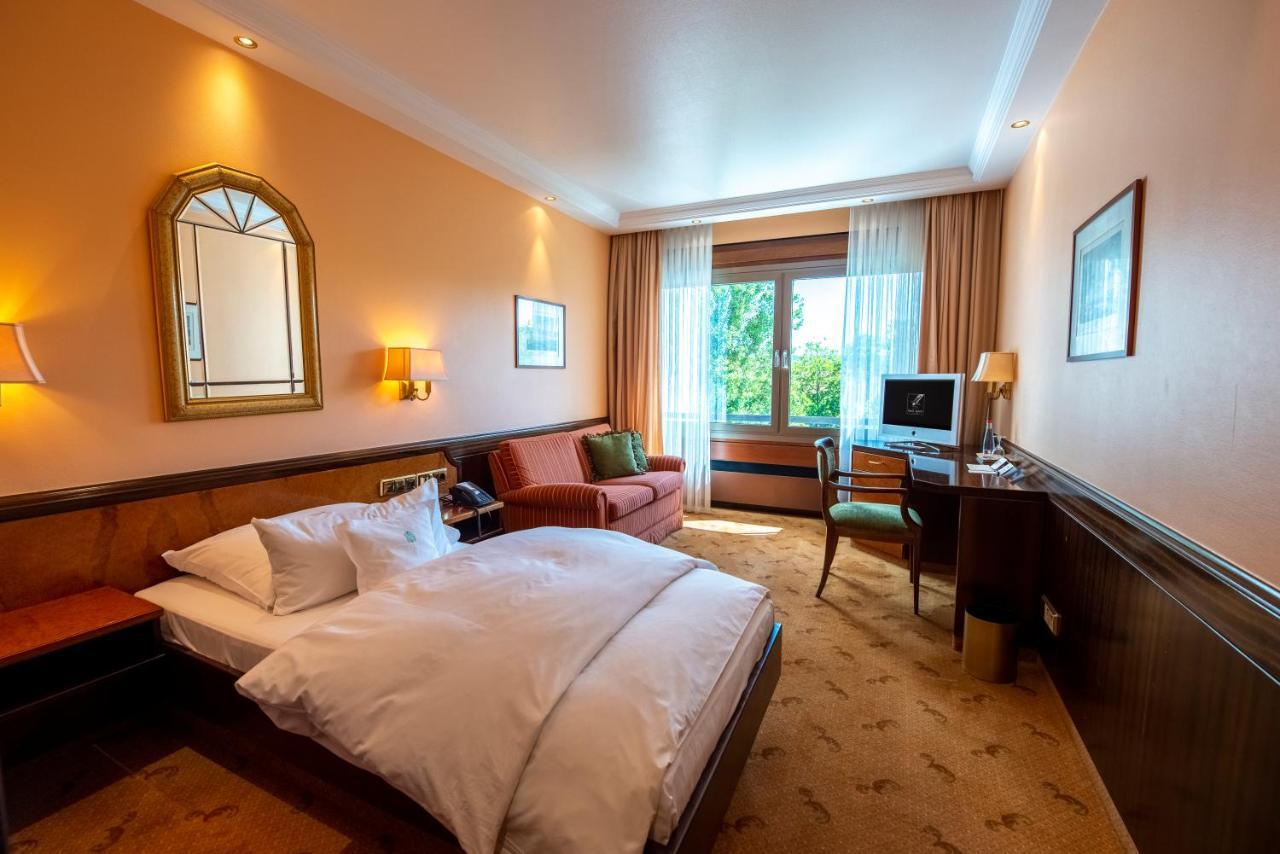 Insel-Hotel Heilbronn Buitenkant foto